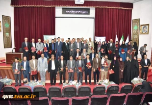 مراسم بزرگداشت مقام والای استاد و تقدیر از سرآمدان آموزشی دانشگاه 2