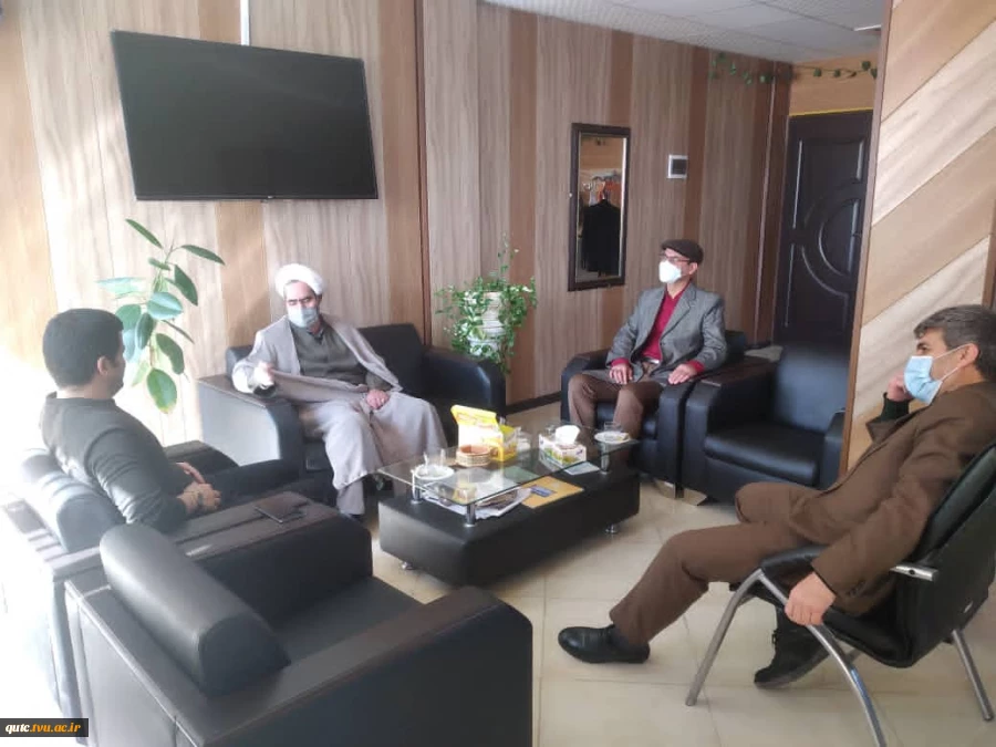 جلسه شهید کلاهدوز در محل دانشکده فنی شهیدرجایی قوچان برگزارشد 2