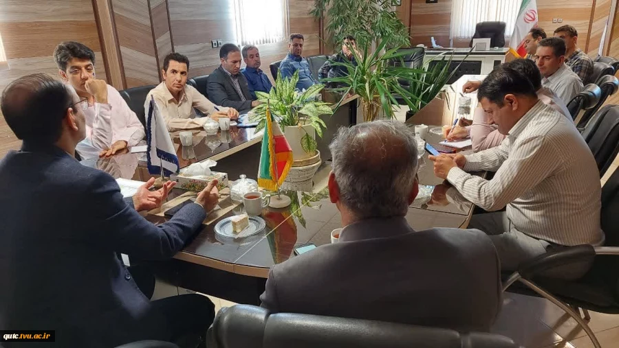 باحضورمهندس موحدی:
جلسه شورای اداری آموزشکده فنی شهید رجایی قوچان برگزار شد
 7