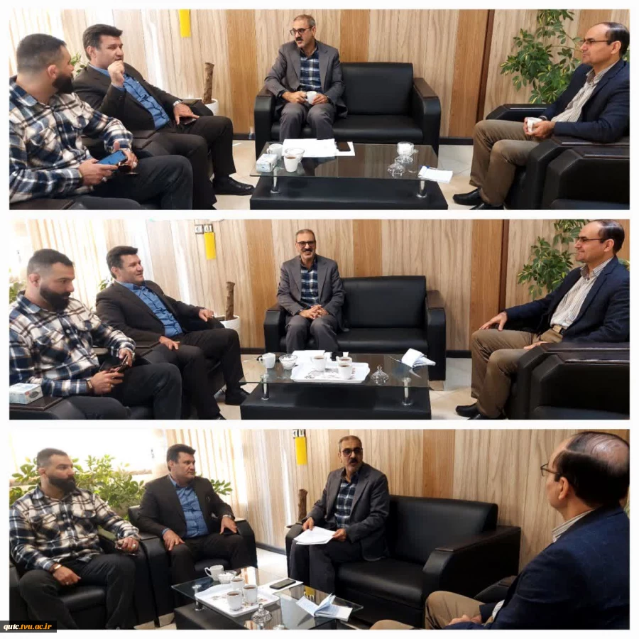 در دیداری رسمی، رئیس دفترنماینده محترم مردم شریف شهرستان قوچان در مجلس شورای اسلامی با مهندس شادمان دیدار و گفتگو کرند.

 2