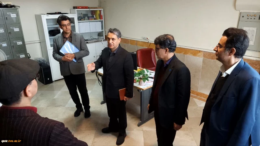 دیدار گرم و صمیمانه رئیس دانشگاه با کارکنان آموزشکده قوچان 2