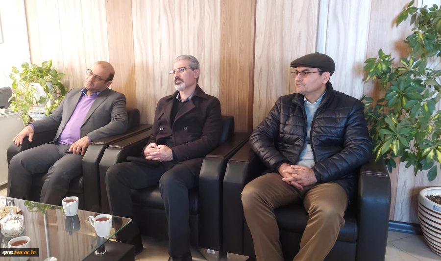 حضور رئیس دانشگاه صنعتی قوچان و هیئت همراه در آموزشکده قوچان 5