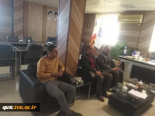 نشست مشترک مدیریت صندوق کارآفرینی امیدقوچان با سرپرست دانشگاه ملی مهارت-آموزشکده قوچان 3