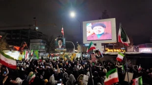 اجتماع با شکوه مردمی بیعت با رهبر سوم انقلاب اسلامی در شهرستان قوچان برگزار شد 2