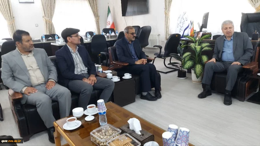 دیدار سرپرست دانشگاه ملی مهارت-آموزشکده قوچان با فرماندار قوچان؛ پیگیری مشکلات و اخذ رشته‌های جدید تحصیلی 3